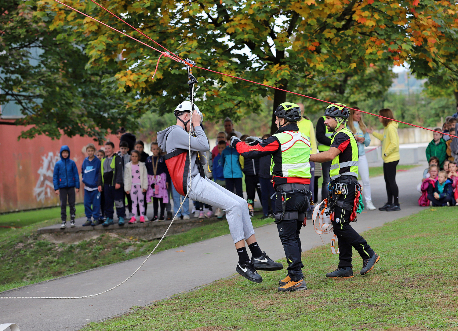 Akcija Nič Nas Ne Sme Presenetiti na Osnovni šoli Marije Vere (9)